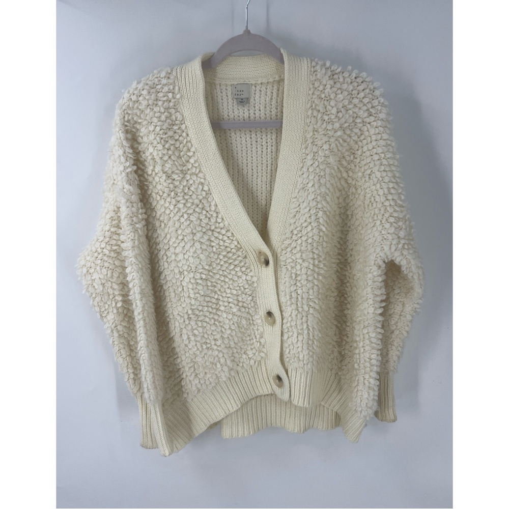 A New Day Target cream popcorn loop knit textured cardigan M